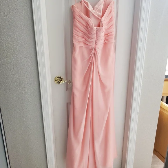 Symphony of Venus Dress - Picture 2 of 4